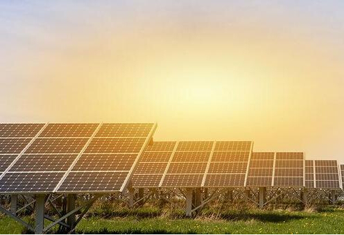 2017年一季度光伏行业发展迅猛 下半年怎么办？